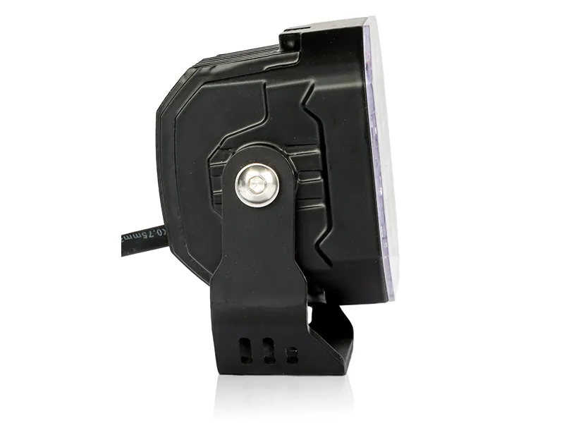 BULLPRO BULLY 3000 Lampa robocza LED 3700lm 12-48V z diodami Osram - Zdjęcie 4