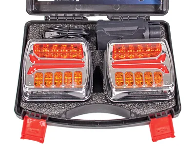 AUTOLINE Bezprzewodowy Zestaw Lamp Tylnych LED 12-24V z Funkcją Bezprzewodową - Zdjęcie 2