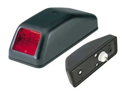 Lampa obrysowa boczna czerwona 175mm z gniazdem BA15s - montaż 36/110mm - Dalekosiezne.pl