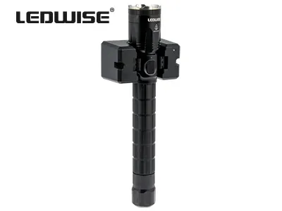 Ledwise 1700-AT787 Latarka Ręczna Akumulatorowa 930lm Zasięg 430m CREE XP-L HD - Zdjęcie 3