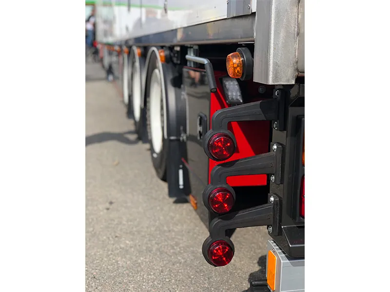 STRANDS Viking Lampa Pozycyjna Czerwona 6 LED 12-24V ø70mm IP66/68 - Zdjęcie 2