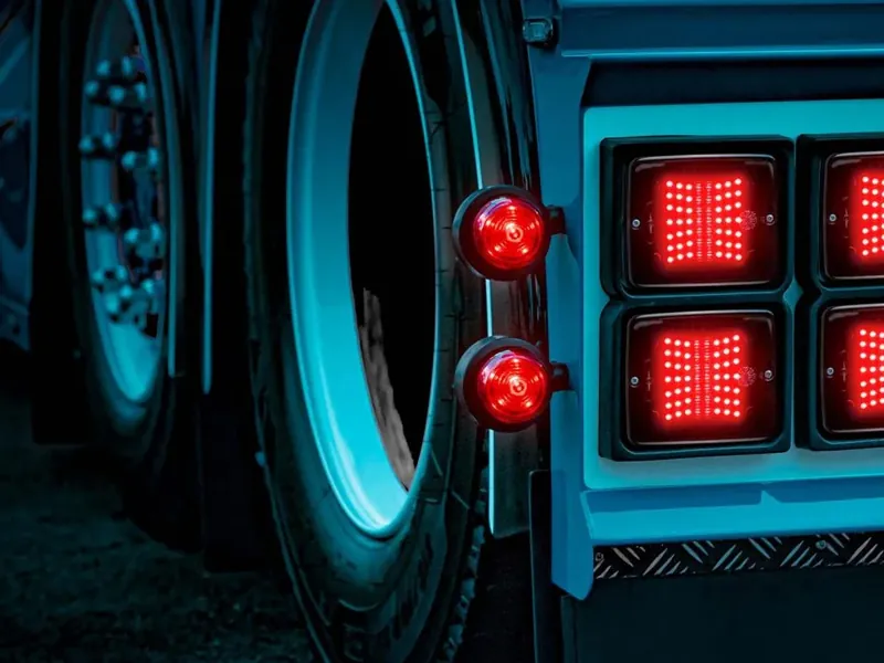 STRANDS Dark Knight Viking - Lampa Pozycyjna 6 LED 12-24V ø78mm - Zdjęcie 4